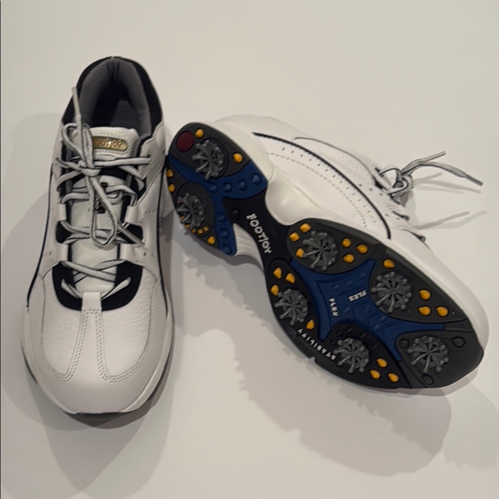 FootJoy Super Lites  Golf Shoes in Sz 9W 56732